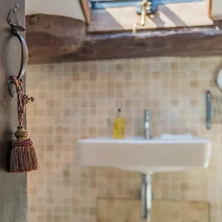 Carhullan Farmhouse - With Hot Tub & Dog-friendly 別荘 バンプトン